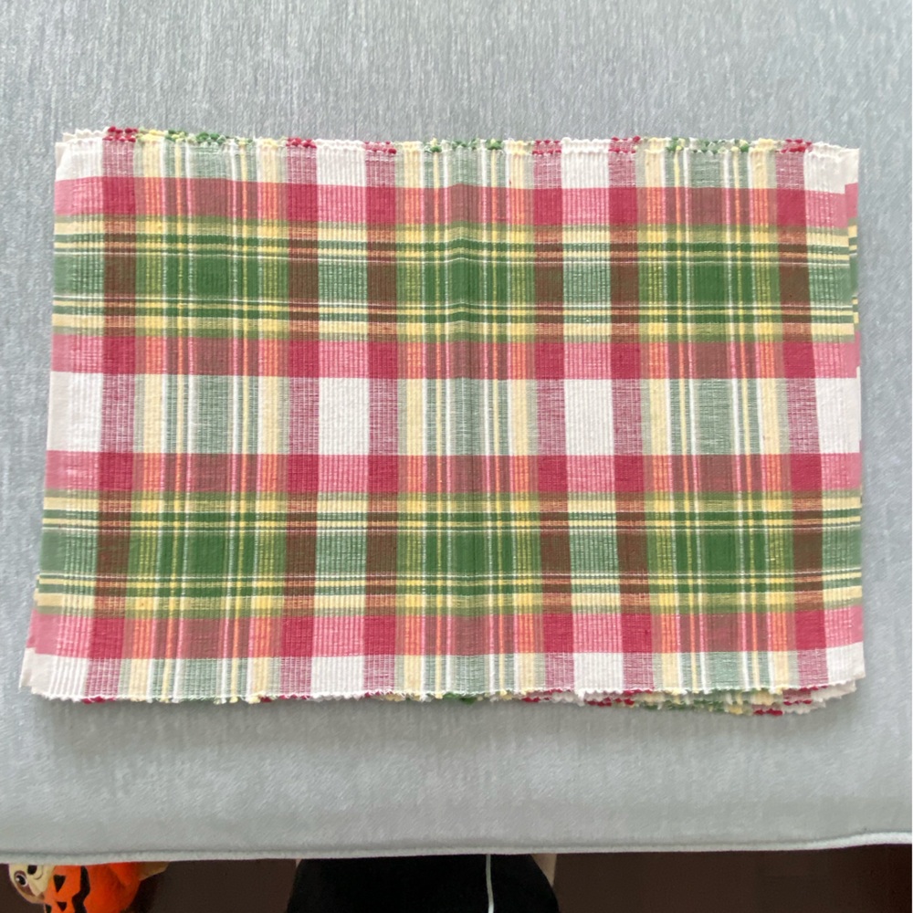 NWOT 6 Rectangular Plaid Placemats 13” x 19” 100% Cotton Machine Washable